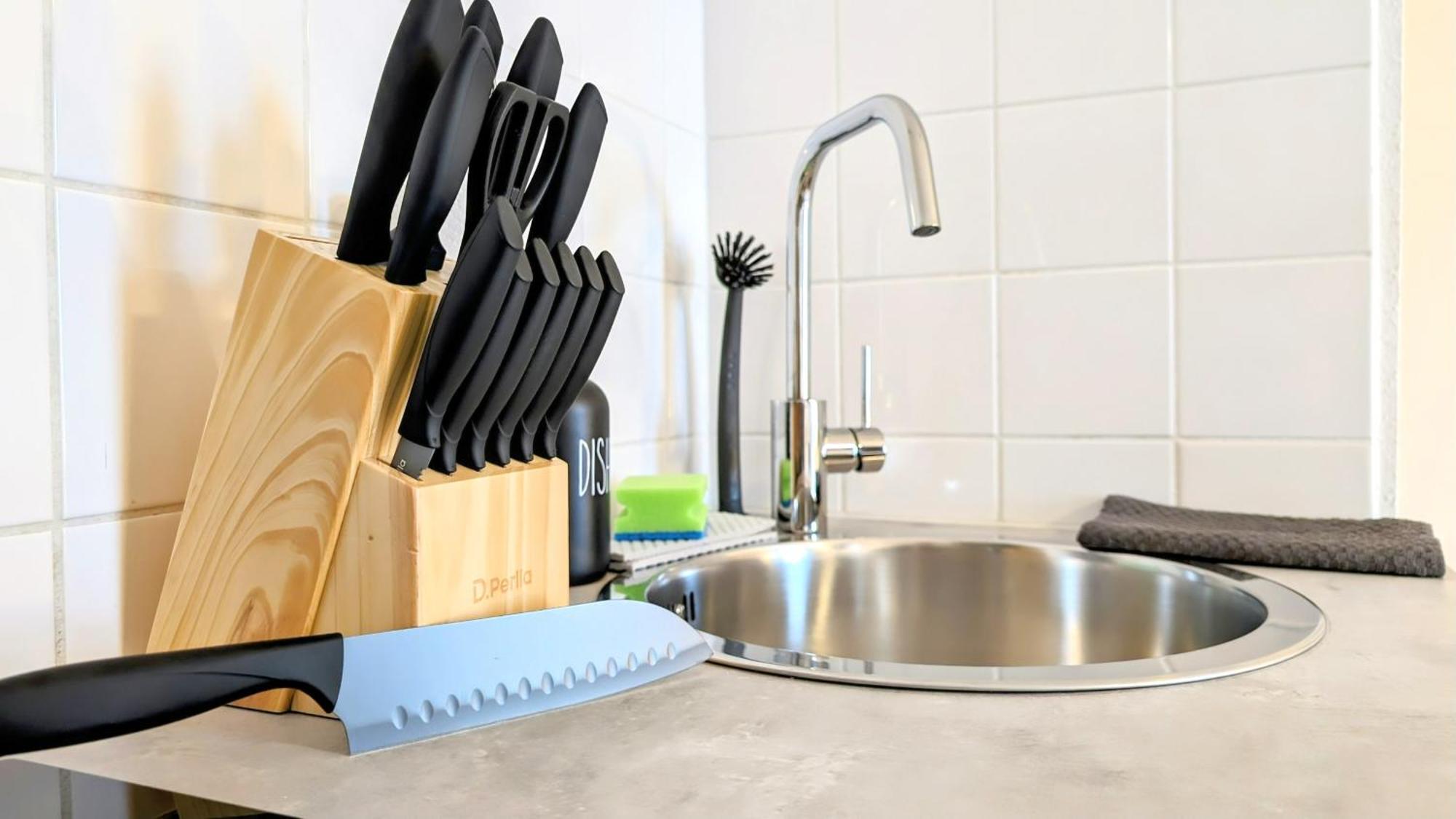 Andriss - Study & Work Apartments - Wifi - Kitchen Kaiserslautern Buitenkant foto